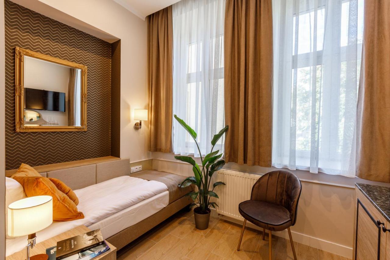 Ar Apartamenty Poznań Esterno foto