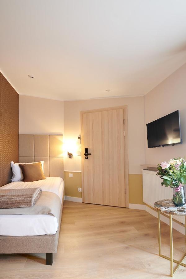 Ar Apartamenty Poznań Esterno foto
